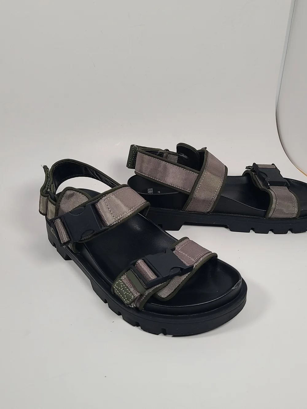 Zara Olive Green and Black Platform Strap Sandals Size 36